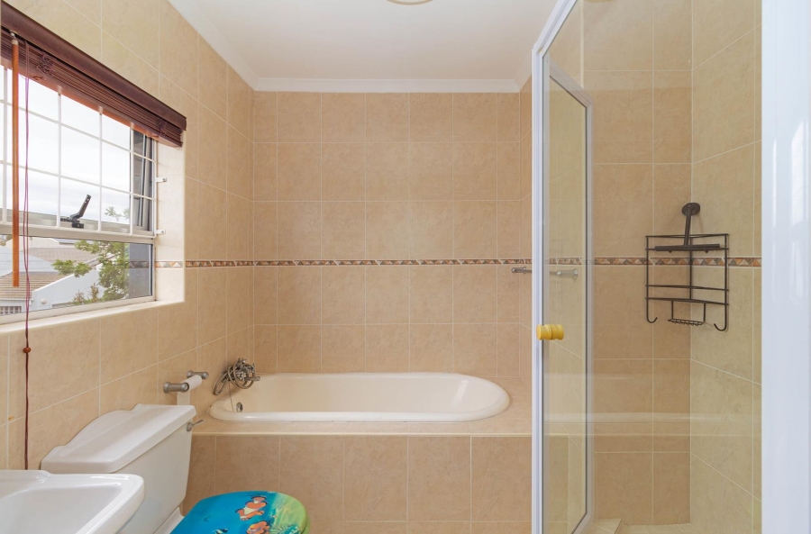 4 Bedroom Property for Sale in Milnerton Ridge Western Cape